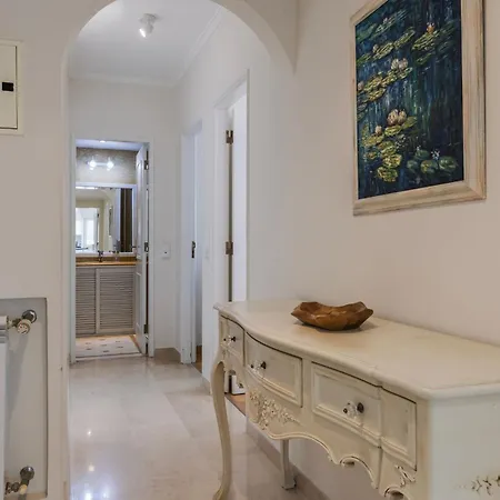 Coastal Living By Lovelystay *