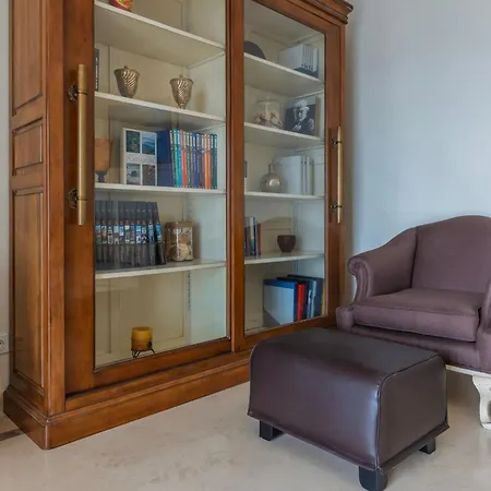 Coastal Living By Lovelystay Appartement *