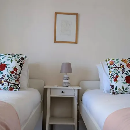 Lägenhet Coastal Living By Lovelystay *