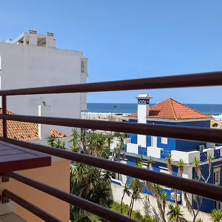 Coastal Living By Lovelystay Apartment *